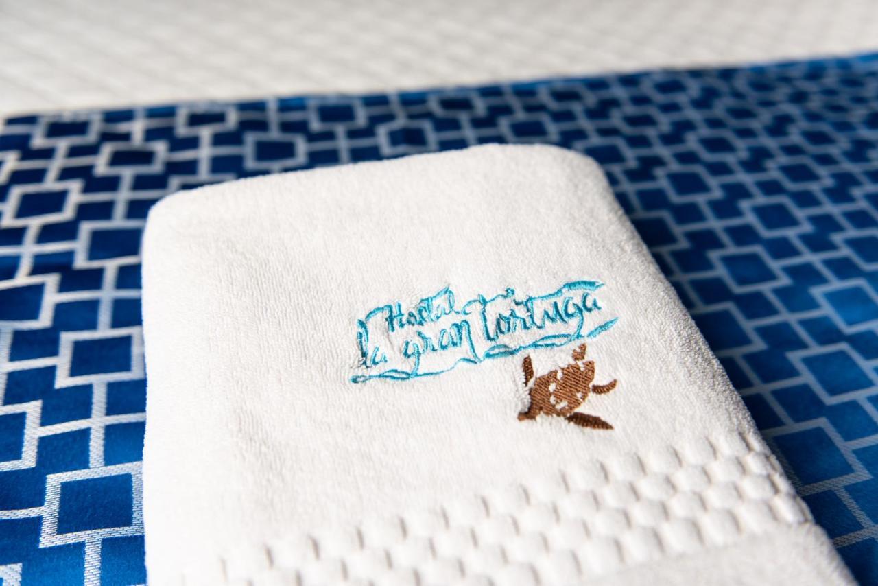 Hostal La Gran Tortuga Puerto Villamil Luaran gambar